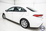 Used 2022 Toyota Corolla LE image 4