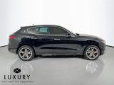 Used 2019 Maserati Levante GranLusso image 3