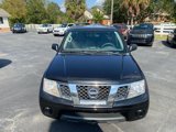 Used 2019 Nissan Frontier SV image 3