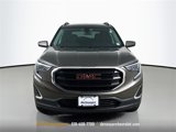 Used 2019 GMC Terrain SLE w/ Driver Convenience Package image 2