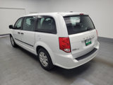 Used 2016 Dodge Grand Caravan American Value Package w/ UConnect Hands-Free Group image 5