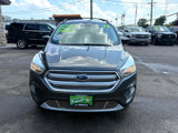 Used 2017 Ford Escape SE image 2