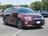 Used 2018 Honda Odyssey Elite image 2