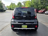 Used 2018 Kia Soul + image 6