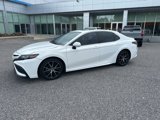 Used 2021 Toyota Camry SE image 2