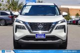 Used 2023 Nissan Rogue SV image 3