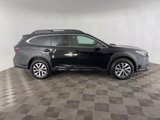 Used 2023 Subaru Outback Premium image 4
