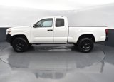 Used 2021 Toyota Tacoma SR image 4