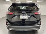 Used 2022 Ford Edge Titanium image 4