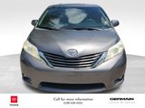 Used 2012 Toyota Sienna LE image 2