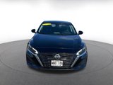 Used 2023 Nissan Altima 2.5 SV image 4