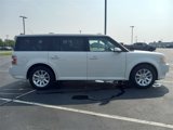 Used 2011 Ford Flex SEL w/ Rapid Spec Order Code image 4
