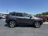 Used 2017 Jeep Cherokee Trailhawk w/ Comfort/Convenience Group image 4