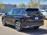 New 2025 Mitsubishi Outlander SE image 3