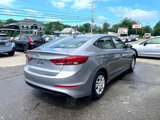 Used 2017 Hyundai Elantra SE image 4
