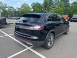 Used 2020 Lincoln Nautilus Reserve image 3