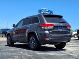 Used 2017 Jeep Grand Cherokee Limited w/ Luxury Group II image 6