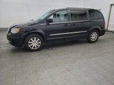 Used 2015 Chrysler Town & Country Touring image 2