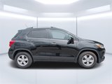 Used 2020 Chevrolet Trax LT w/ Driver Confidence Package image 2