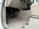 Used 2009 Nissan Frontier SE w/ Power Pkg image 5