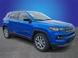 Used 2023 Jeep Compass Latitude image 3