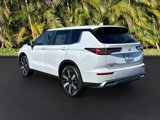 New 2025 Mitsubishi Outlander SE image 3
