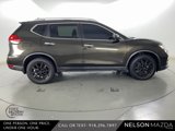 Used 2017 Nissan Rogue SV w/ SV Premium Package image 5