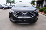 Used 2020 Ford Edge Titanium image 2
