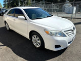Used 2010 Toyota Camry SE image 3