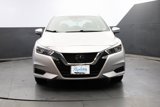 Used 2021 Nissan Versa SV image 3