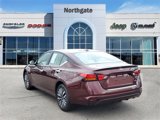 Used 2023 Nissan Altima 2.5 SV image 3