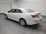 Used 2016 Chevrolet Malibu LT image 3
