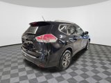 Used 2016 Nissan Rogue SL w/ SL Premium Package image 4