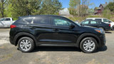 Used 2019 Hyundai Tucson SE image 2