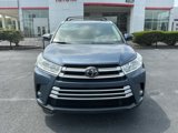 Used 2019 Toyota Highlander XLE image 2