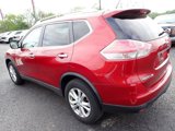 Used 2015 Nissan Rogue SV image 3