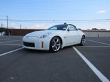 Used 2008 Nissan 350Z Touring image 2