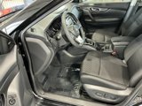 Used 2020 Nissan Rogue SV image 3