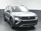 Used 2022 Volkswagen Taos S image 2