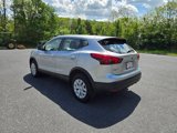 Used 2018 Nissan Rogue Sport S image 5