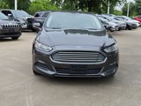 Used 2016 Ford Fusion SE image 3