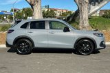 Used 2025 Honda HR-V Sport image 3