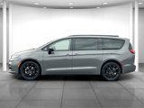 New 2025 Chrysler Pacifica Limited image 4