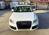Used 2017 Audi Q5 2.0T Premium Plus w/ Technology Package image 2