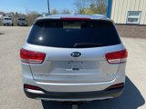 Used 2017 Kia Sorento EX image 4