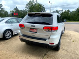 Used 2018 Jeep Grand Cherokee Laredo image 4
