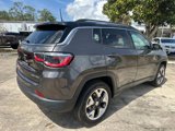Used 2018 Jeep Compass Limited w/ Navigation Group image 3