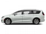 Used 2018 Chrysler Pacifica Limited w/ Advanced Safetytec Group image 3