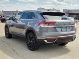 Used 2023 Volkswagen Atlas Cross Sport SE image 3