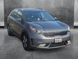 Used 2017 Kia Niro EX image 3